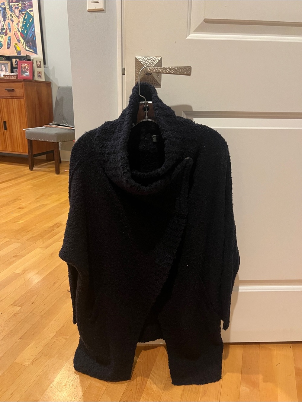 RDI Black Open-Front Funnel Neck Sweater Sz MP, in perfect condition